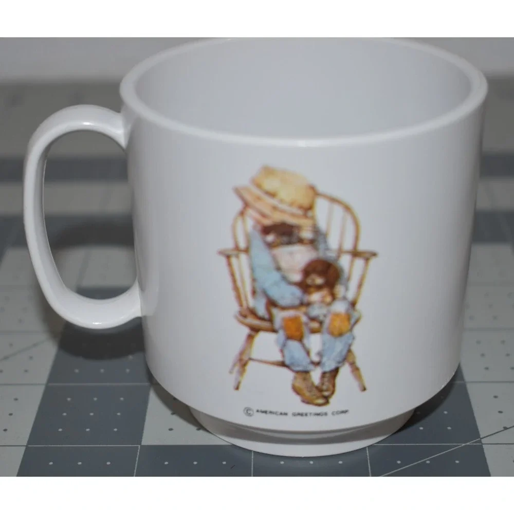 1972 Holly Hobbie American Greetings Kids‎ Play Dishes Plate Mug Cup Dish Oneida